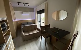 Apt 75 Studio com vaga novo prox Paulista